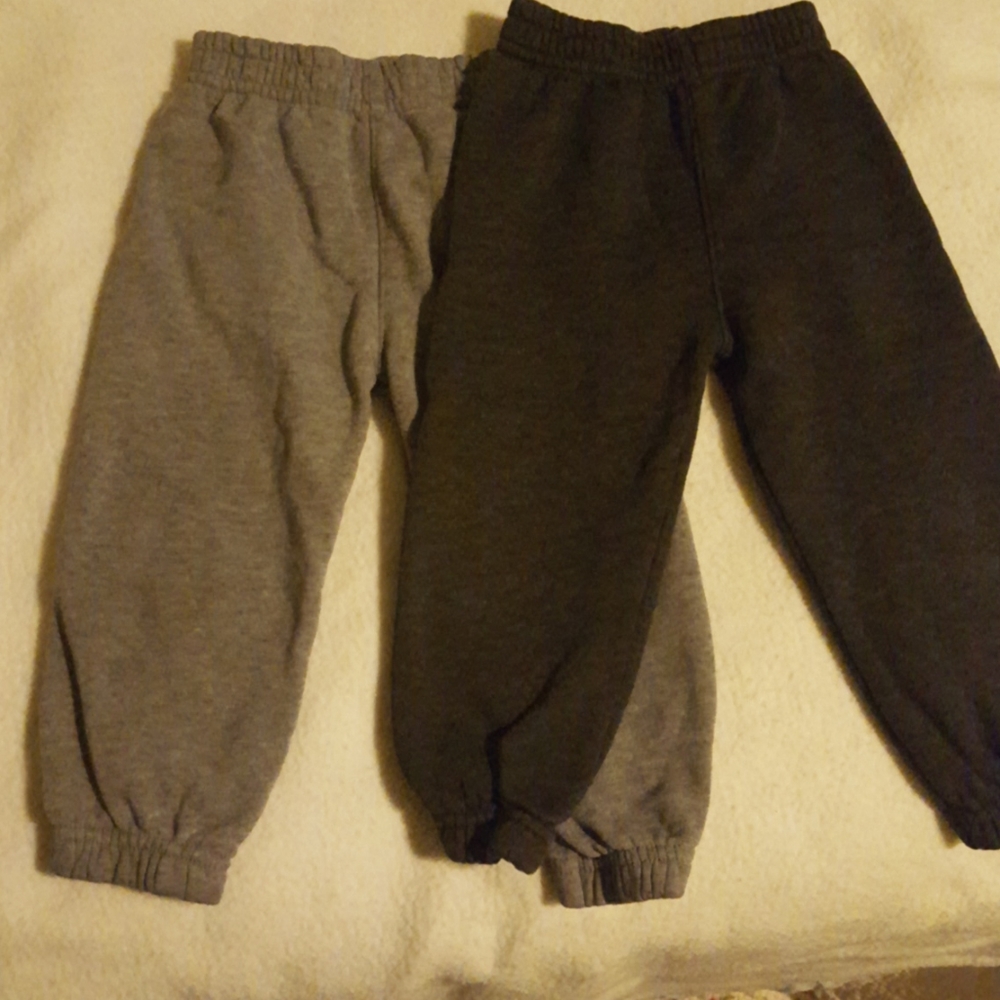 Garanimals boys 2T Gray Sweat Pants